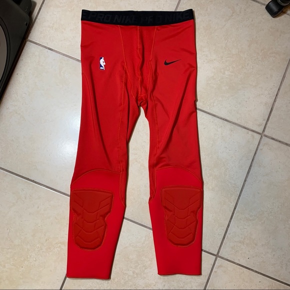 Nike Pro NBA Hyperstrong Padded 3/4 Tights - Picture 1 of 4